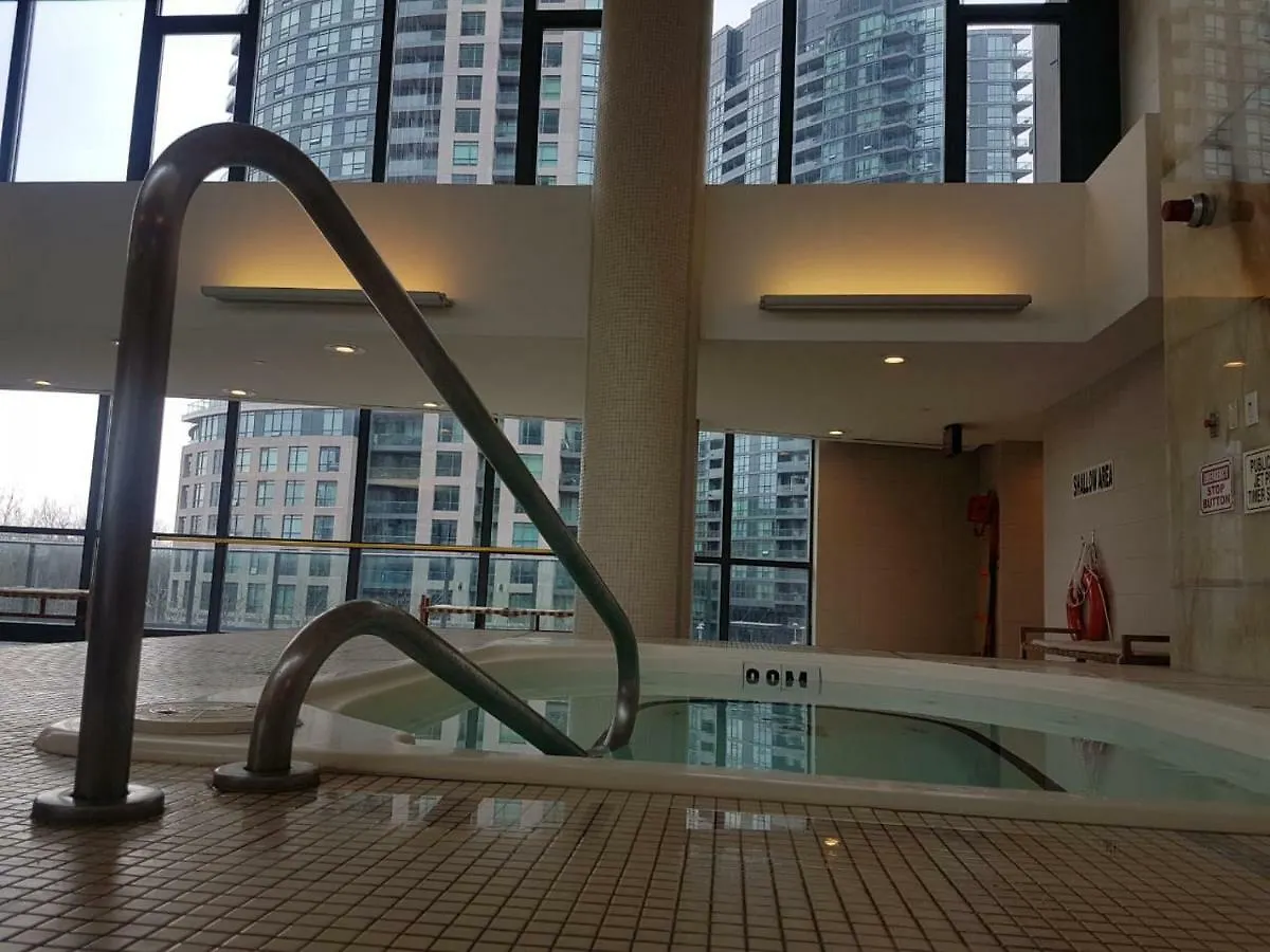 Executive 1 Bedroom Condo Sleeps 2 Toronto 0*,
