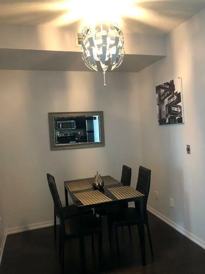 Appartamento Executive 1 Bedroom Condo Sleeps 2 Toronto